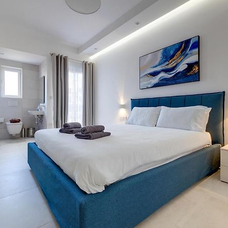 Deluxe Apartment With Valletta And Harbour Views Sliema Exteriér fotografie