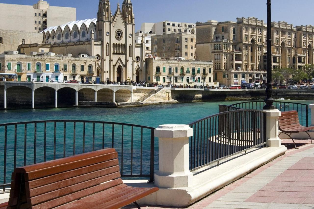 Deluxe Apartment With Valletta And Harbour Views Sliema Exteriér fotografie