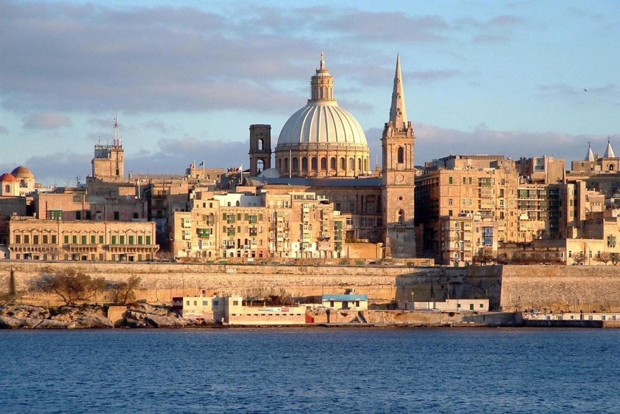 Deluxe Apartment With Valletta And Harbour Views Sliema Exteriér fotografie