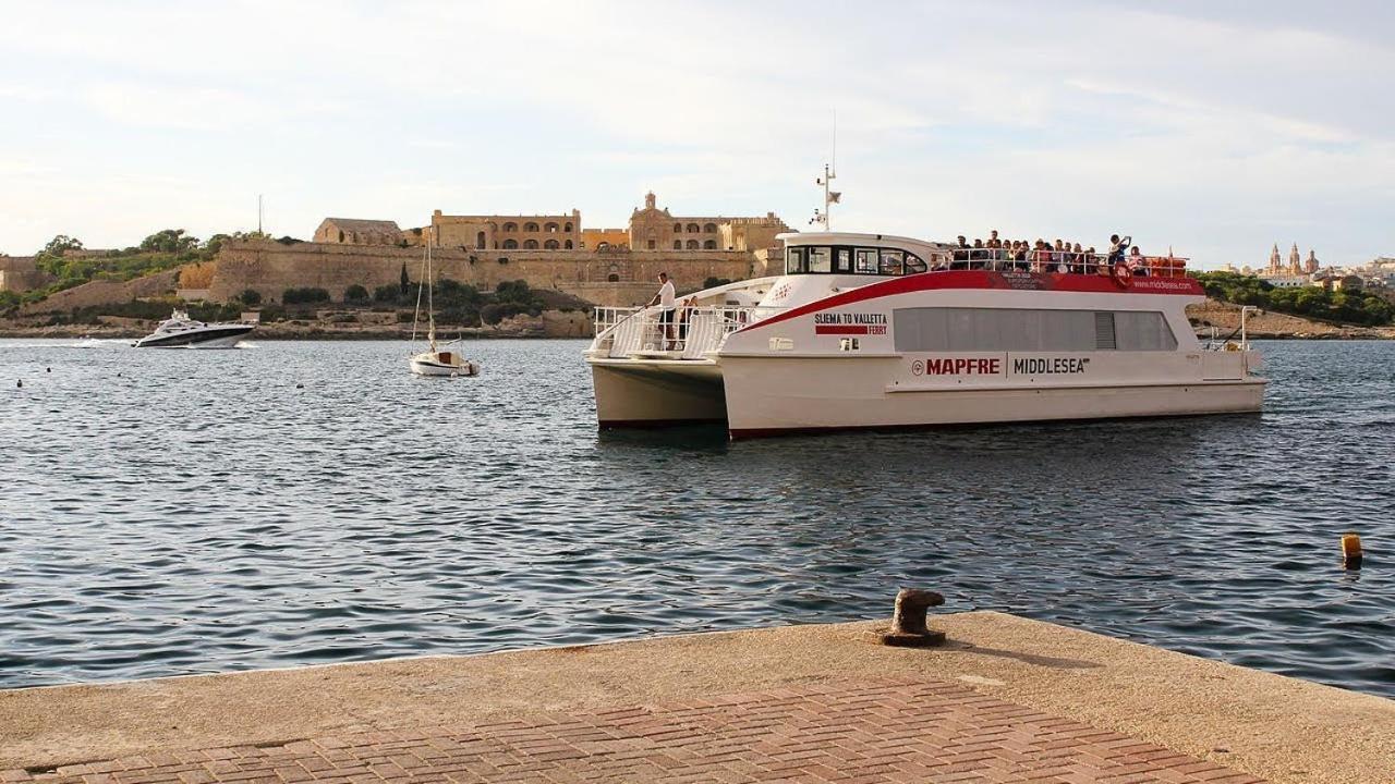 Deluxe Apartment With Valletta And Harbour Views Sliema Exteriér fotografie