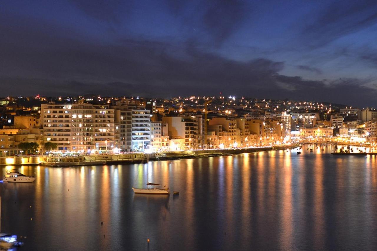 Deluxe Apartment With Valletta And Harbour Views Sliema Exteriér fotografie