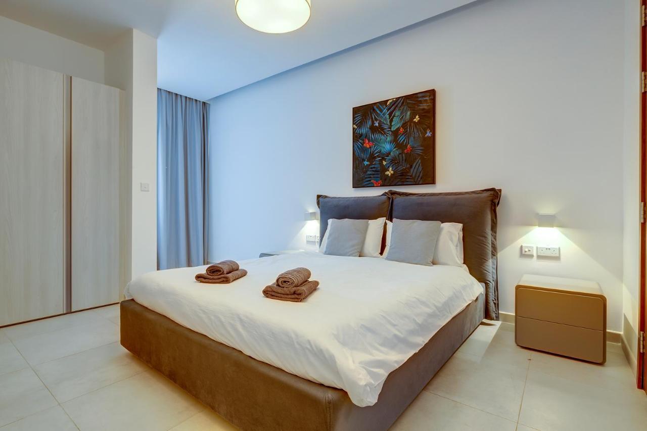Deluxe Apartment With Valletta And Harbour Views Sliema Exteriér fotografie
