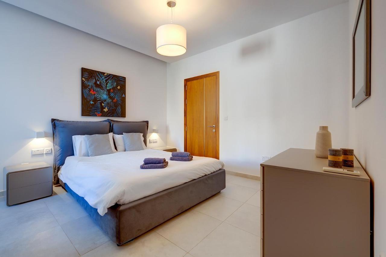 Deluxe Apartment With Valletta And Harbour Views Sliema Exteriér fotografie